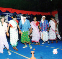 Sudents-Performing-Folk–Dance-on-CHILDREN’s-DAY